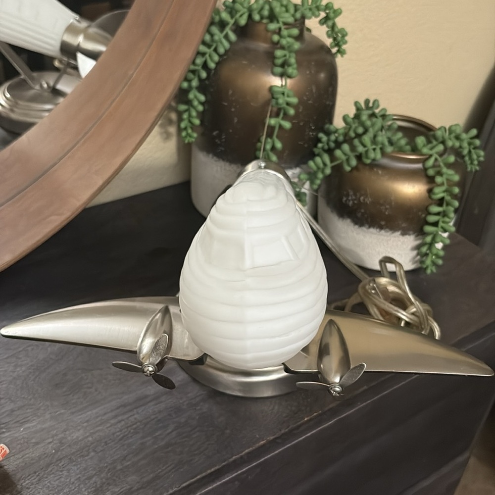 Vintage Rocket Lamp with White Shade - Picture 3 of 15